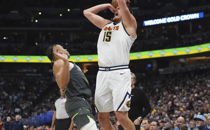 AP Photo/David Zalubowski